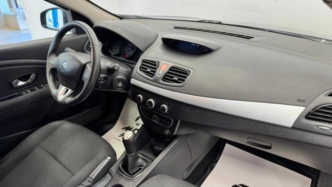 Renault Fluence I с пробегом 2010 года, цена 540 000 рублей, 211828 км, седан, Автокод Объявления