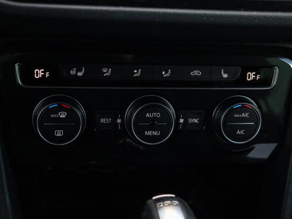 Volkswagen Tiguan II с пробегом 2019 года, цена 2 397 000 рублей, 89656 км, внедорожник, Автокод Объявления