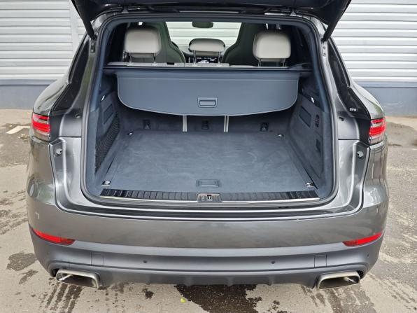 Porsche Cayenne III с пробегом 2019 года, цена 6 795 000 рублей, 93207 км, внедорожник, Автокод Объявления