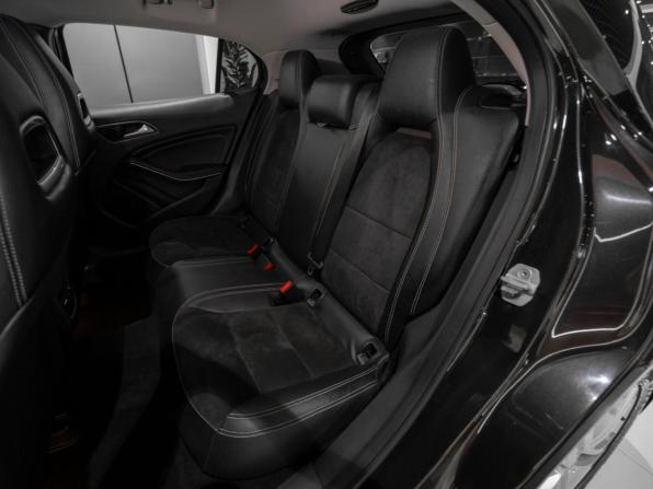 Mercedes-Benz GLA I (X156) с пробегом 2015 года, цена 1 595 000 рублей, 162392 км, внедорожник, Автокод Объявления
