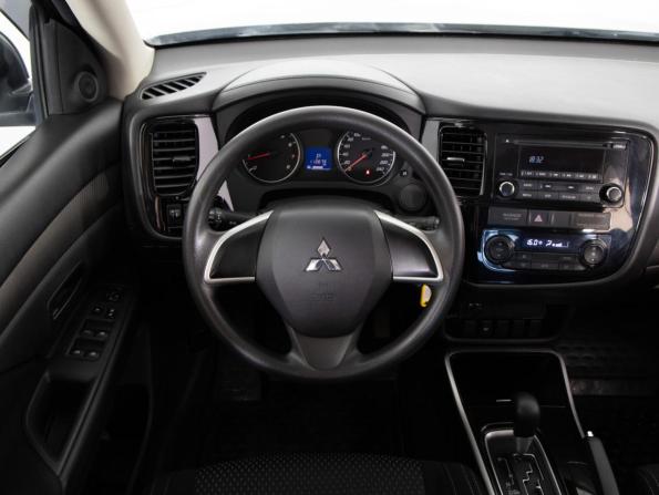Mitsubishi Outlander III Рестайлинг 2 с пробегом 2017 года, цена 1 699 000 рублей, 113879 км, внедорожник, Автокод Объявления