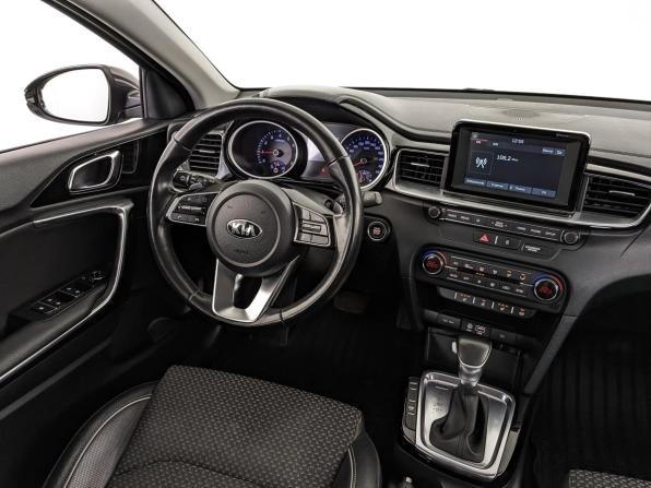 Kia Ceed III с пробегом 2019 года, цена 1 550 000 рублей, 108871 км, универсал, Автокод Объявления