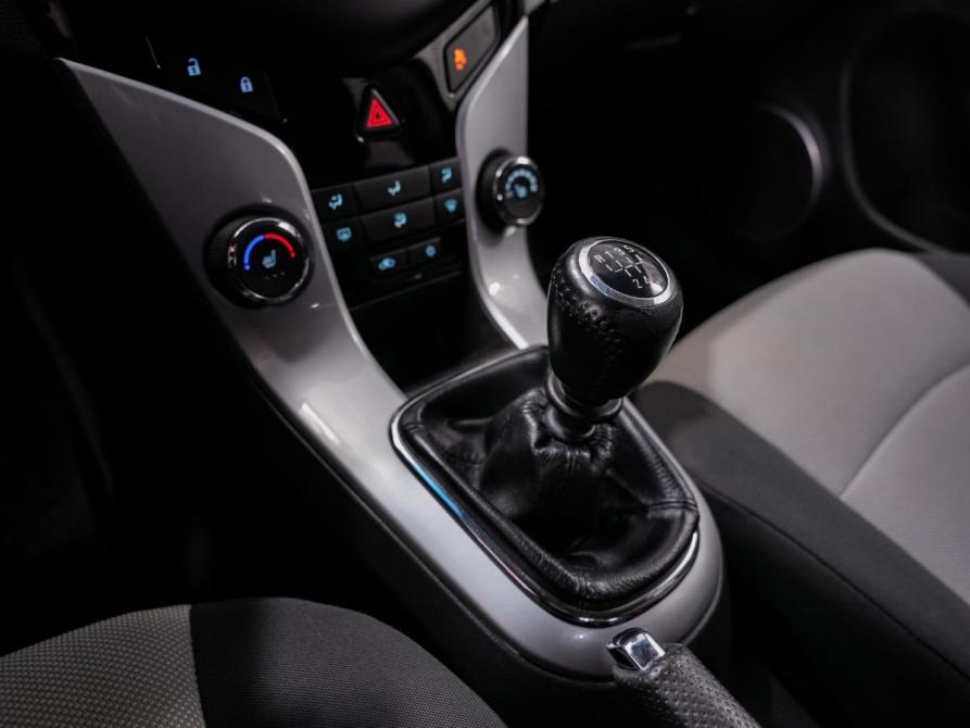 Chevrolet Cruze I Рестайлинг Ульяновск  - изображение 16