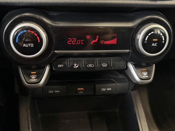 Kia Rio IV Рестайлинг с пробегом 2021 года, цена 1 750 000 рублей, 53049 км, седан, Автокод Объявления