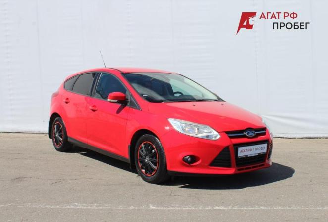 Ford Focus III с пробегом 2012 года, цена 810 000 рублей, 92426 км, хэтчбек, Автокод Объявления