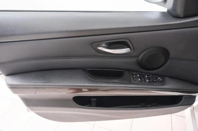 BMW 3 серии V (E90/E91/E92/E93) Рестайлинг с пробегом 2011 года, цена 1 339 000 рублей, 216000 км, седан, Автокод Объявления