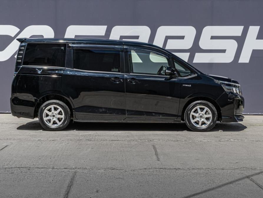 Toyota Voxy III (R80) Краснодар  - изображение 5