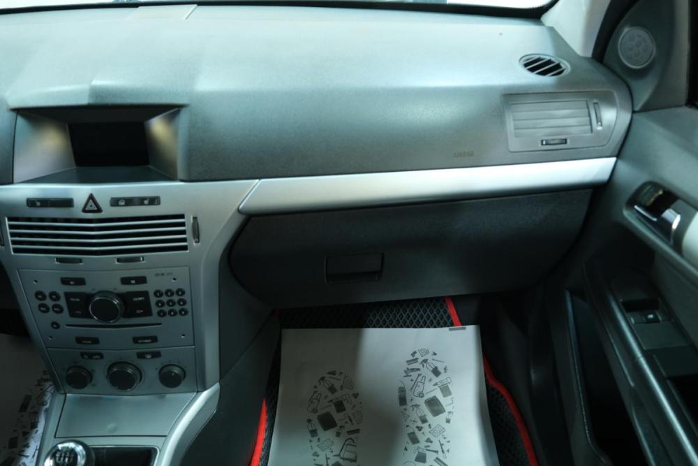 Opel Astra H Рестайлинг Омск  - изображение 18