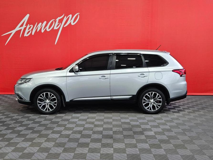 Mitsubishi Outlander III Рестайлинг 2 Вологда  - изображение 2
