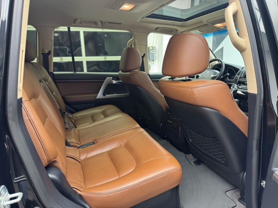 Toyota Land Cruiser 200 Series Рестайлинг 1 Ростов-на-Дону  - изображение 10