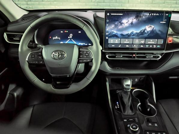 Toyota Highlander IV (XU70) с пробегом 2025 года, цена 5 250 000 рублей, 51 км, внедорожник, Автокод Объявления