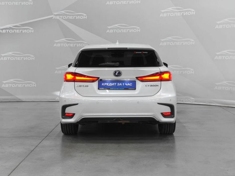Lexus CT I Рестайлинг 2 Новосибирск  - изображение 4