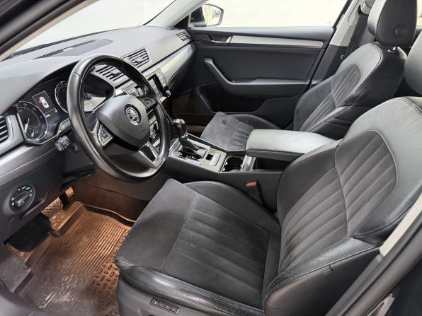 Skoda Superb III с пробегом 2016 года, цена 1 600 000 рублей, 160052 км, лифтбек, Автокод Объявления