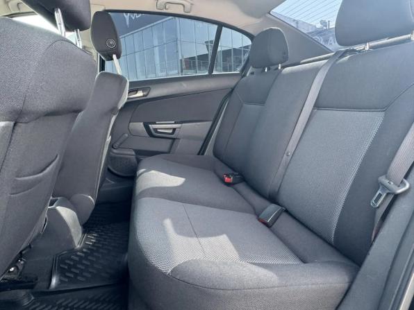 Opel Astra H Рестайлинг с пробегом 2009 года, цена 595 000 рублей, 151287 км, седан, Автокод Объявления