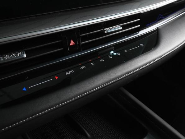 Chery Arrizo 8 с пробегом 2023 года, цена 2 099 000 рублей, 70025 км, седан, Автокод Объявления