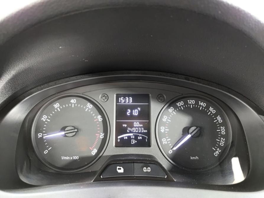 Skoda Rapid I Уфа  - изображение 13