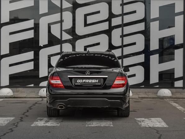 Mercedes-Benz C-Класс III (W204) Рестайлинг с пробегом 2012 года, цена 1 530 000 рублей, 224521 км, седан, Автокод Объявления