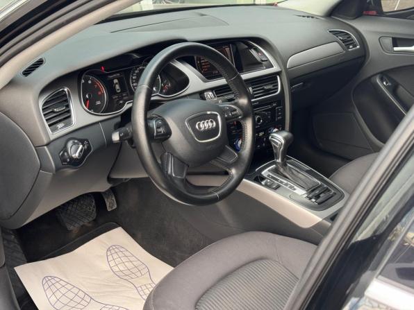 Audi A4 IV (B8) Рестайлинг с пробегом 2012 года, цена 1 265 000 рублей, 202564 км, седан, Автокод Объявления