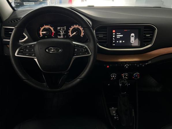 Lada (ВАЗ) Vesta I Рестайлинг (NG) с пробегом 2024 года, цена 1 380 000 рублей, 30349 км, седан, Автокод Объявления