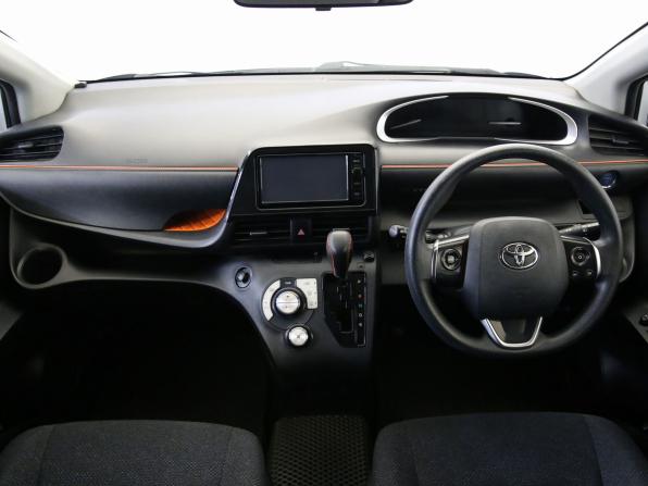Toyota Sienta II с пробегом 2015 года, цена 1 250 000 рублей, 160050 км, компактвэн, Автокод Объявления