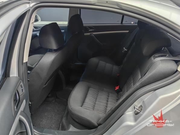 Skoda Octavia II (A5) Рестайлинг с пробегом 2010 года, цена 777 000 рублей, 165000 км, лифтбек, Автокод Объявления