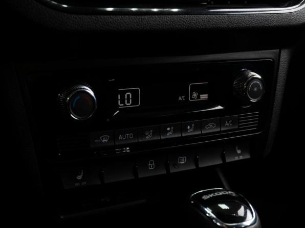 Skoda Rapid II с пробегом 2021 года, цена 1 637 000 рублей, 46577 км, лифтбек, Автокод Объявления