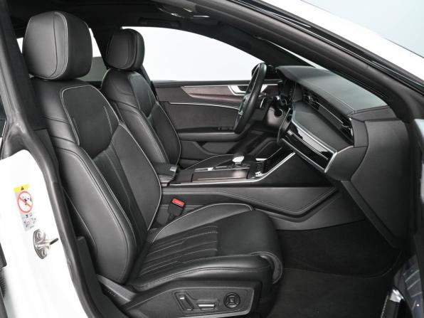 Audi A7 II (4K) с пробегом 2021 года, цена 6 599 000 рублей, 52856 км, лифтбек, Автокод Объявления