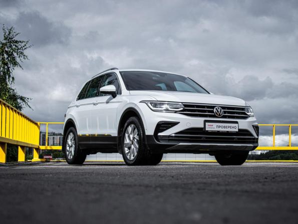 Volkswagen Tiguan II Рестайлинг с пробегом 2021 года, цена 3 344 000 рублей, 58731 км, внедорожник, Автокод Объявления