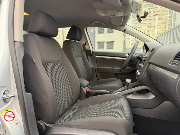 Volkswagen Jetta V с пробегом 2009 года, цена 410 000 рублей, 190000 км, седан, Автокод Объявления
