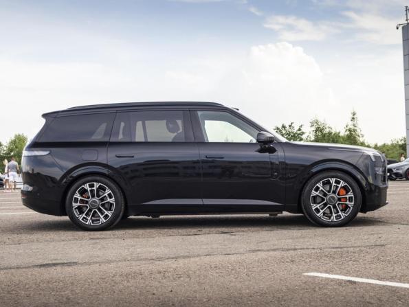 Lynk &amp; Co 900 с пробегом 2025 года, цена 6 999 000 рублей, 21530 км, внедорожник, Автокод Объявления