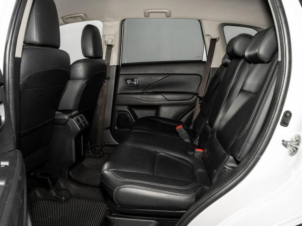 Mitsubishi Outlander III Рестайлинг 3 с пробегом 2019 года, цена 2 520 000 рублей, 187709 км, внедорожник, Автокод Объявления