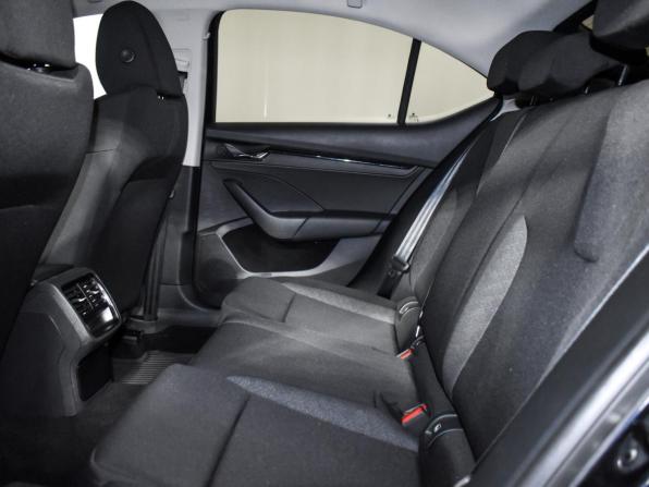 Skoda Octavia IV (A8) с пробегом 2021 года, цена 1 710 000 рублей, 137887 км, лифтбек, Автокод Объявления