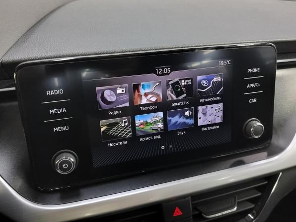 Skoda Rapid II с пробегом 2020 года, цена 1 620 000 рублей, 64000 км, лифтбек, Автокод Объявления