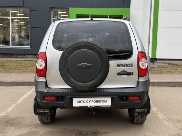 Chevrolet Niva I Рестайлинг с пробегом 2015 года, цена 650 000 рублей, 99144 км, внедорожник, Автокод Объявления