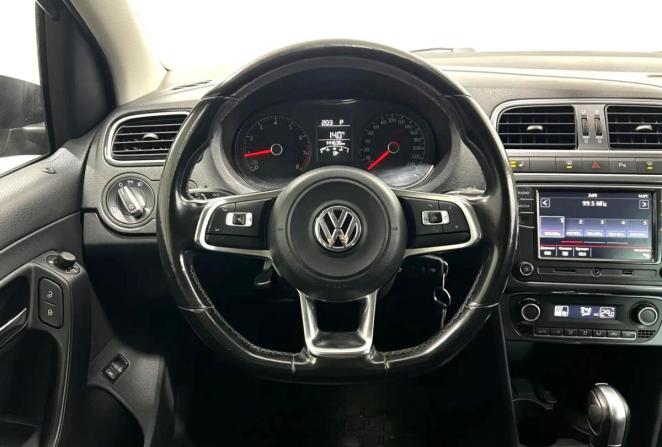 Volkswagen Polo V Рестайлинг с пробегом 2019 года, цена 1 150 000 рублей, 144636 км, седан, Автокод Объявления