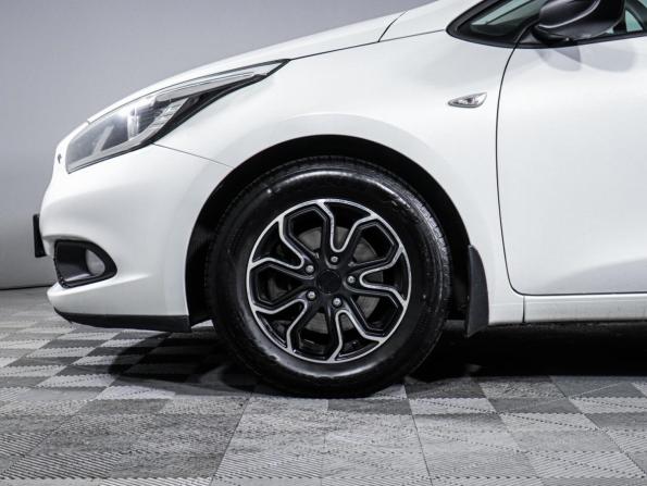 Kia Ceed II с пробегом 2015 года, цена 799 000 рублей, 226627 км, хэтчбек, Автокод Объявления