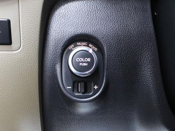 Kia Soul I Рестайлинг с пробегом 2012 года, цена 829 000 рублей, 159617 км, хэтчбек, Автокод Объявления