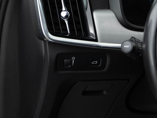 Volvo V90 II с пробегом 2019 года, цена 2 599 050 рублей, 253398 км, универсал, Автокод Объявления