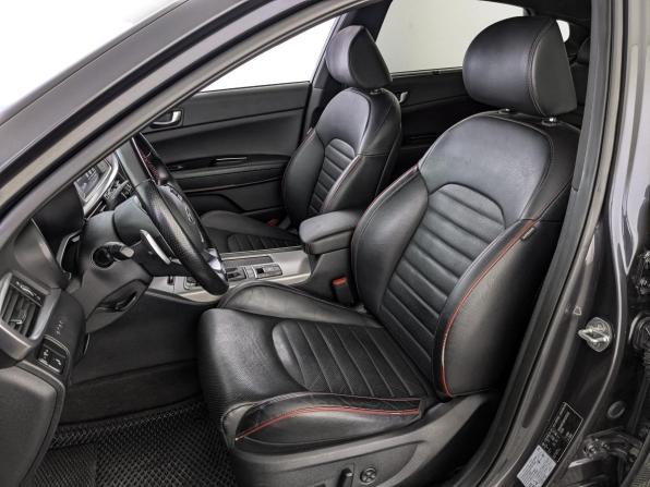 Kia Optima IV Рестайлинг с пробегом 2018 года, цена 2 350 000 рублей, 88324 км, седан, Автокод Объявления