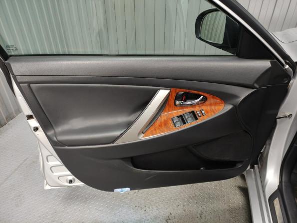 Toyota Camry VI (XV40) Рестайлинг с пробегом 2010 года, цена 1 250 000 рублей, 232600 км, седан, Автокод Объявления