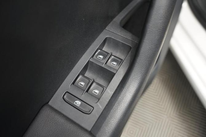 Skoda Octavia III (A7) с пробегом 2014 года, цена 1 290 000 рублей, 256800 км, лифтбек, Автокод Объявления
