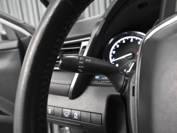 Toyota Camry VIII (XV70) с пробегом 2019 года, цена 2 689 000 рублей, 140100 км, седан, Автокод Объявления