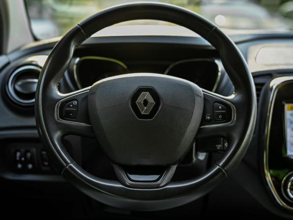 Renault Kaptur I с пробегом 2019 года, цена 1 650 000 рублей, 65508 км, внедорожник, Автокод Объявления