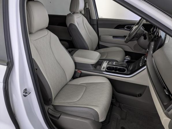 Kia Carnival IV с пробегом 2021 года, цена 3 700 000 рублей, 94550 км, минивэн, Автокод Объявления