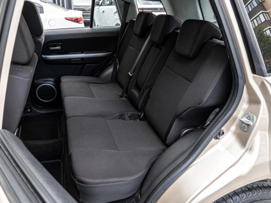 Suzuki Grand Vitara II Рестайлинг Краснодар  - изображение 9