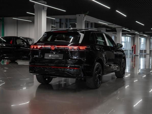 Volkswagen Tiguan III (China Market) с пробегом 2026 года, цена 4 700 000 рублей, 22 км, внедорожник, Автокод Объявления