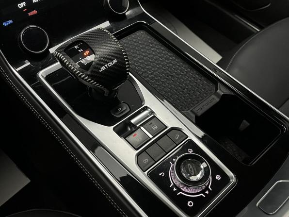 JETOUR X90+ с пробегом 2023 года, цена 2 200 000 рублей, 21300 км, внедорожник, Автокод Объявления