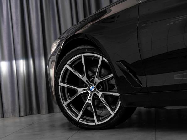 BMW 5 серии VII (G30/G31/G38) Рестайлинг с пробегом 2021 года, цена 4 510 000 рублей, 107817 км, седан, Автокод Объявления