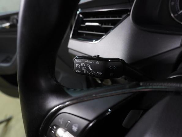 Skoda Rapid II с пробегом 2021 года, цена 1 629 000 рублей, 90430 км, лифтбек, Автокод Объявления