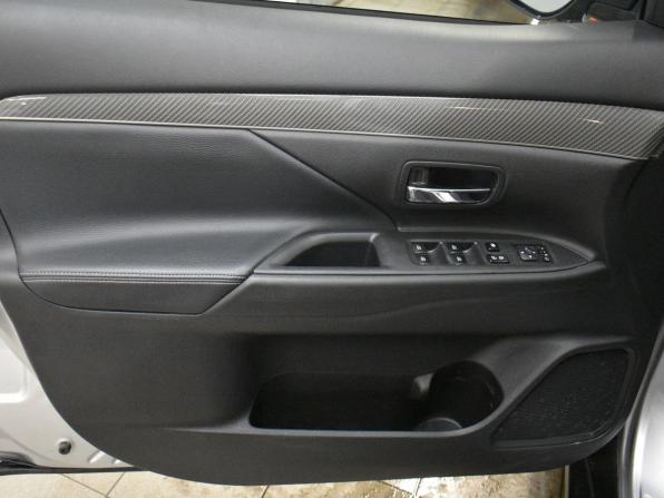 Mitsubishi Outlander III Рестайлинг 3 с пробегом 2022 года, цена 3 649 000 рублей, 13867 км, внедорожник, Автокод Объявления